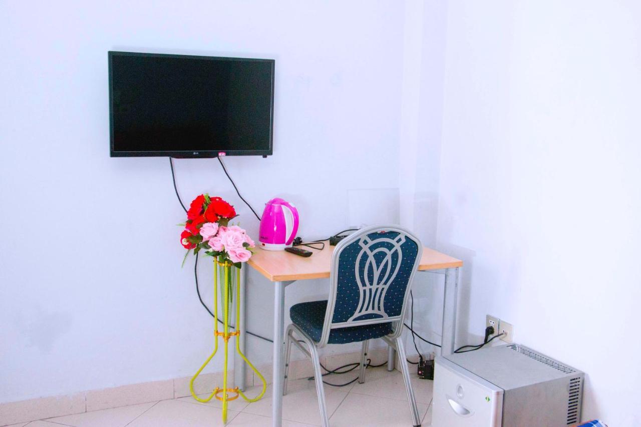 Nora Hotel Cotonou Eksteriør billede