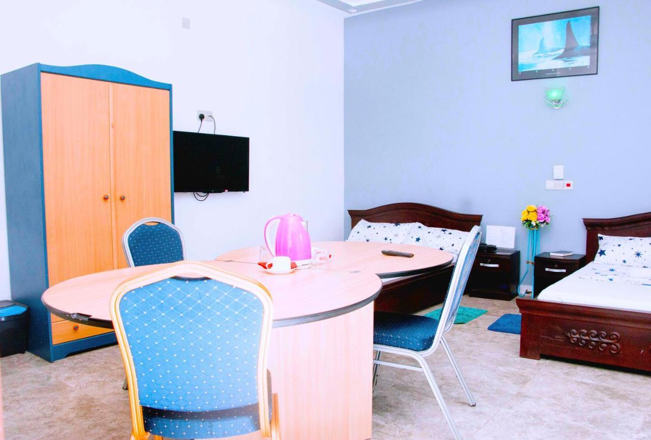 Nora Hotel Cotonou Eksteriør billede
