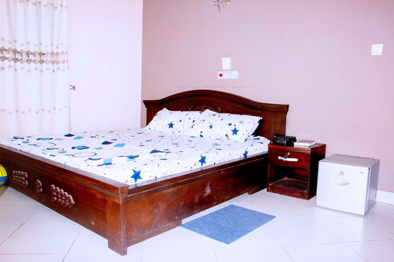 Nora Hotel Cotonou Eksteriør billede