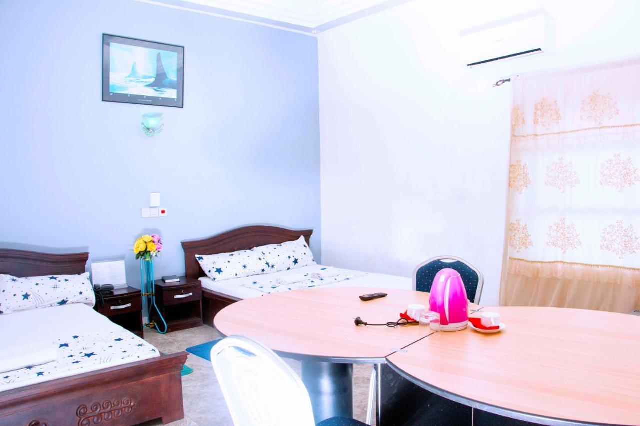 Nora Hotel Cotonou Eksteriør billede